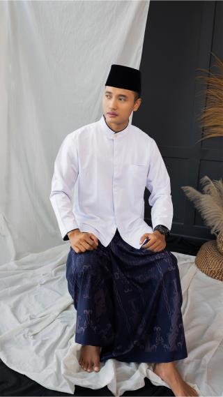 Baju Muslim Dewasa Nur Hafid Lengan Pendek Warna putih Kombinasi Kain Hitam Motif 2169