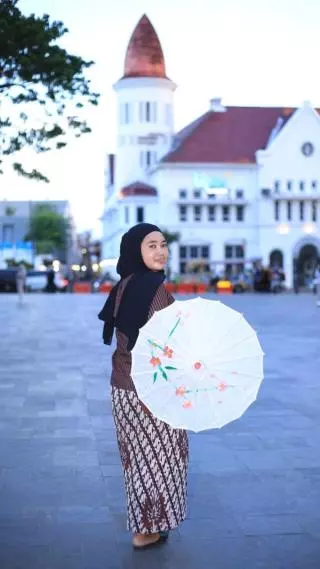 Lurik Model Kartini Merah Coklat
