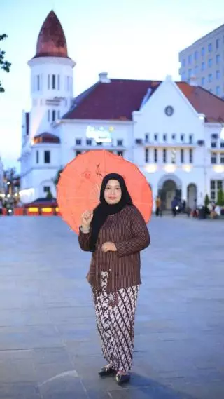 Lurik Wanita Kutubaru Coklat